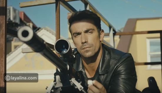 فيديو جمهور فرحات بطل مسلسل حب أبيض وأسود يرد بعنف على تهمة التقليد